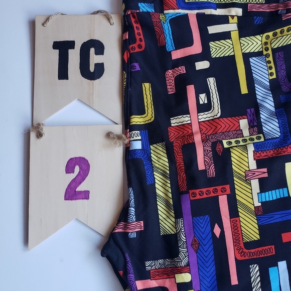 Sold LuLaRoe Leggings - Picture 2 of 2